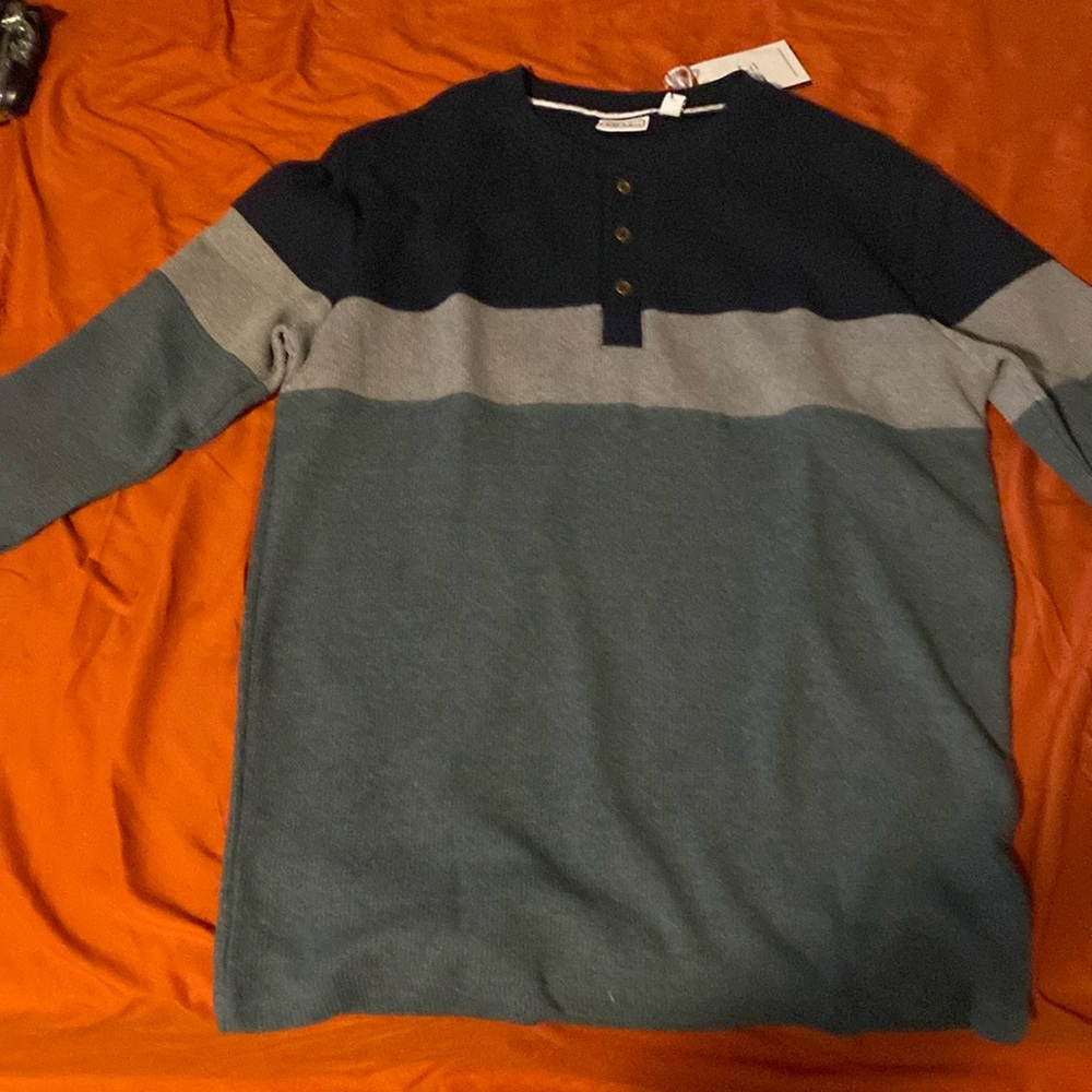 Long sleeve shirt